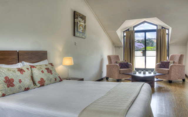 Heri Heights Hotel Apartments, SureStay Collection by BW