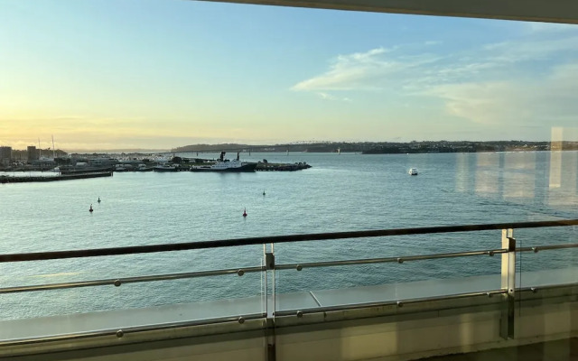Waterfront Seaview Hotel Apartments