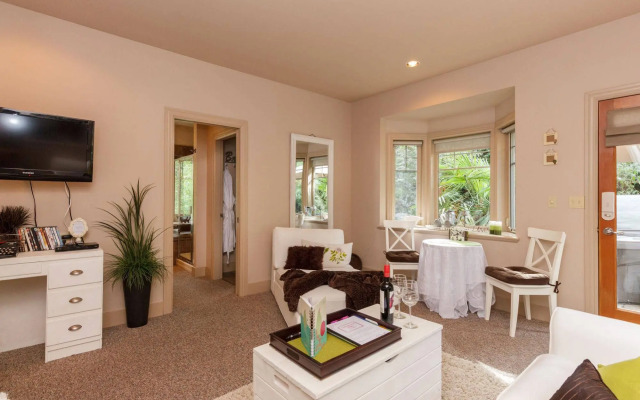 Amara Bed & Breakfast