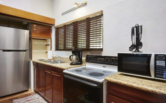 Casa Woodbine Beachfront House