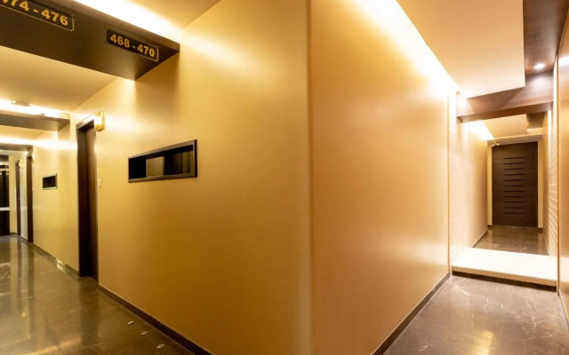 The Majlis Hotel - Near Taj Hotel Colaba