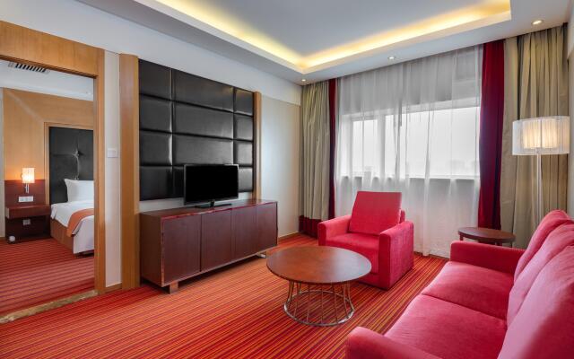 Holiday Inn Express Shanghai New Hongqiao