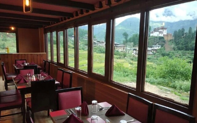 Silver Pine Hotel Paro