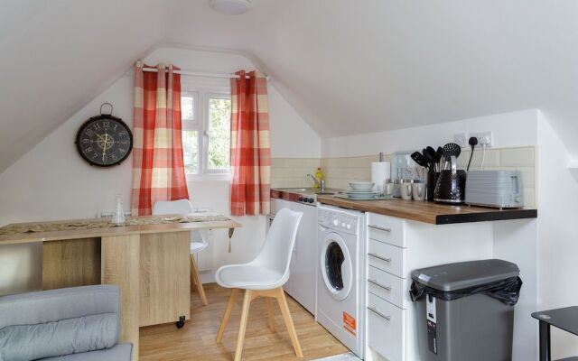 Luxury Burgess Apartments