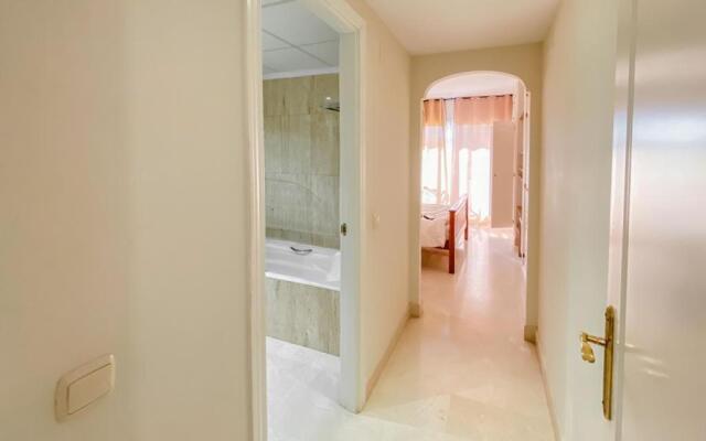 Apartamento en Los Patios de Santa Maria Golf