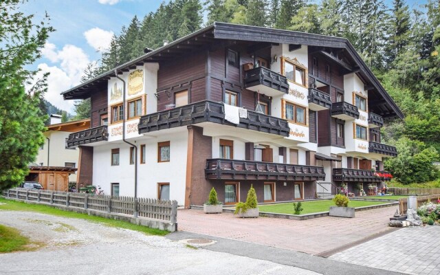 Amazing Apartment in Racines/ratschings With Wifi and 2 Bedrooms