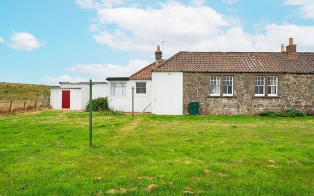 Caddie s Cottage - Stylish 2 bed dog Friendly