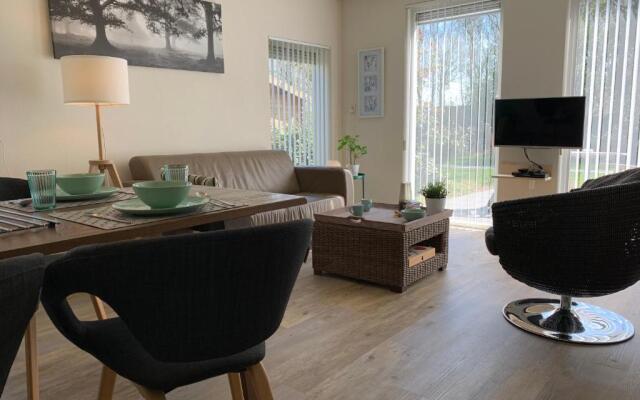 Jelly S Hoeve (Adults Only)