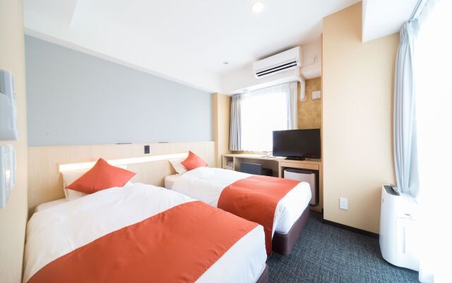 Shinsaibashi Higashi Crystal Hotel