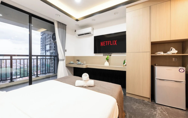 The Pinnacle Residence Service by Soben