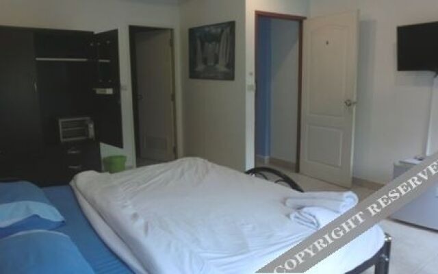 Blue Heaven Guesthouse Pattaya