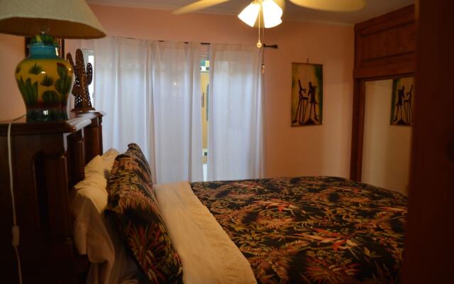 Casa de Juega - 3 Br townhouse by RedAwning