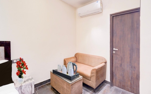 Hotel O Sector 108 Noida