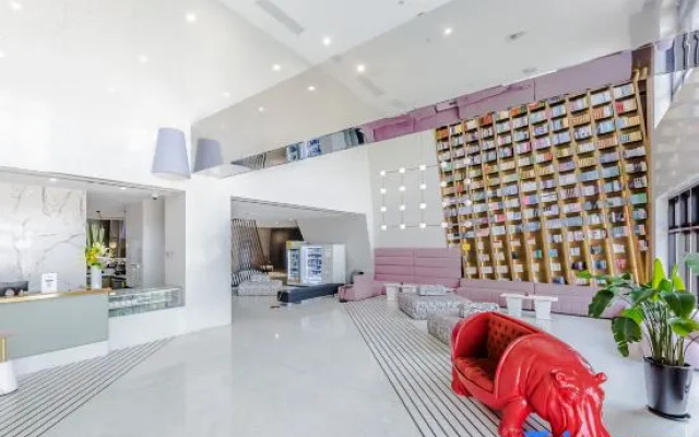 Sussie Place Apartment Hotel (Shanghai Pengpu Xincun Metro Station)