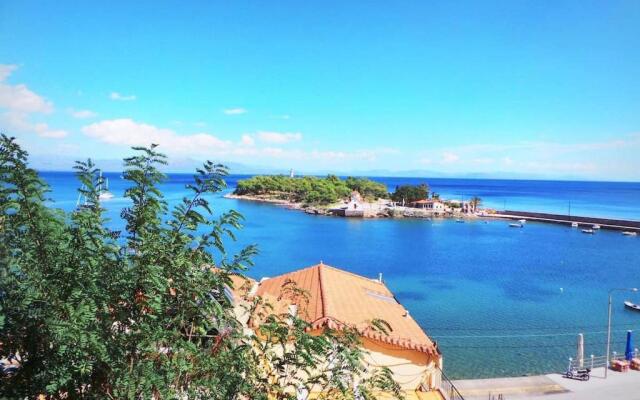 Gytheio Retreat, Panoramic Sea View apartment