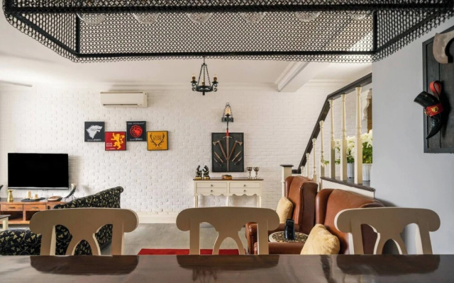 The Iron Throne A Bespoke Got' Theme Penthouse