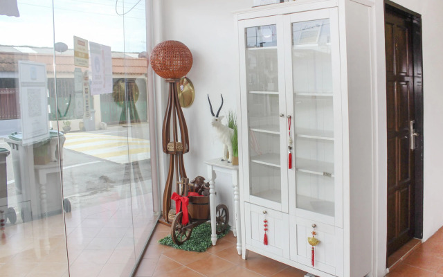 OYO 90035 Star Hotel