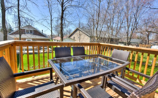 Crystal Beach Executive Cottage