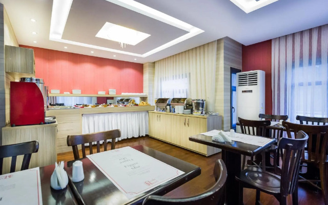 Fatih Hotel Corner