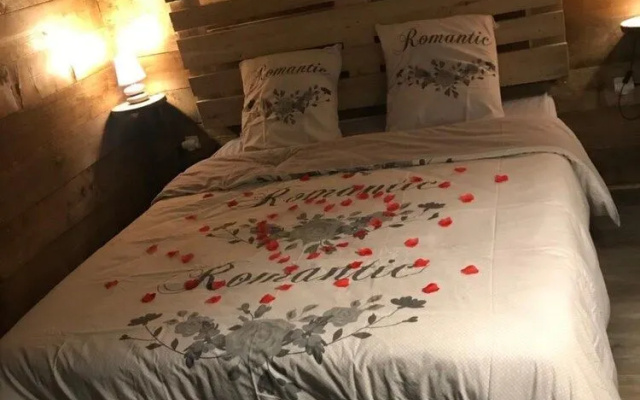 Chambre avec spa privée