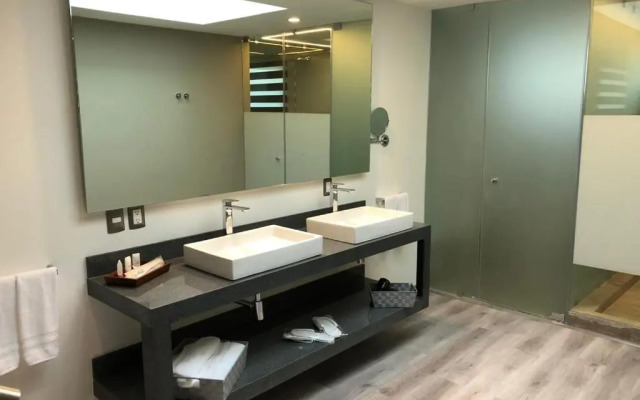 Kaia Suites