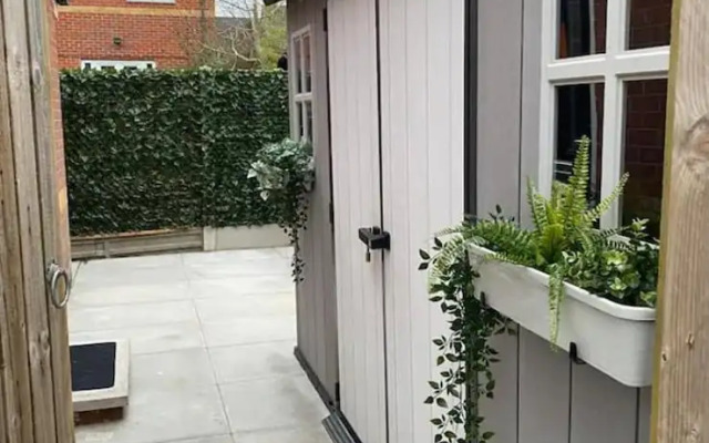 Inviting 1-bed Studio in Manchester & Feel at Home