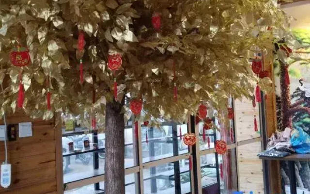 Yuxi Jiangchuan Longmen Inn