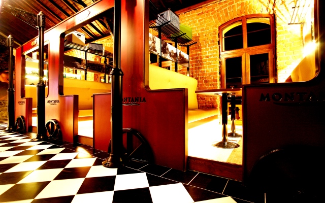 Montania Special Class Hotel