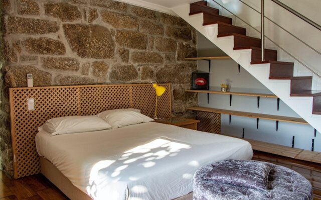 Villa With 3 Bedrooms in Douro, With Wonderful Mountain View, Private
