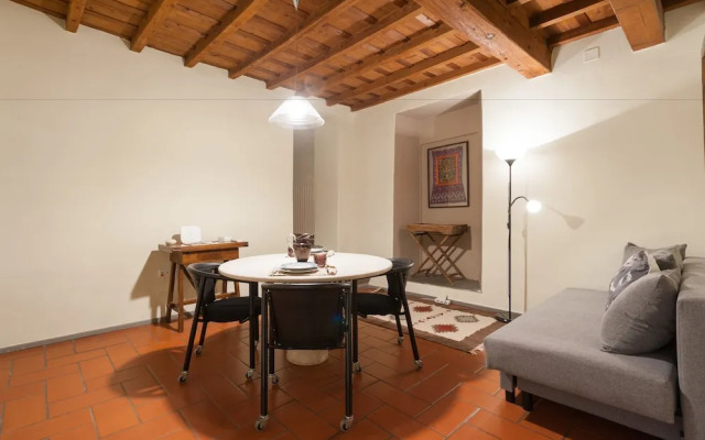 Short-let Florence Charming Suite