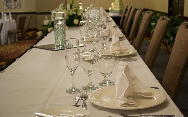 Отель Thousand Hills Resort