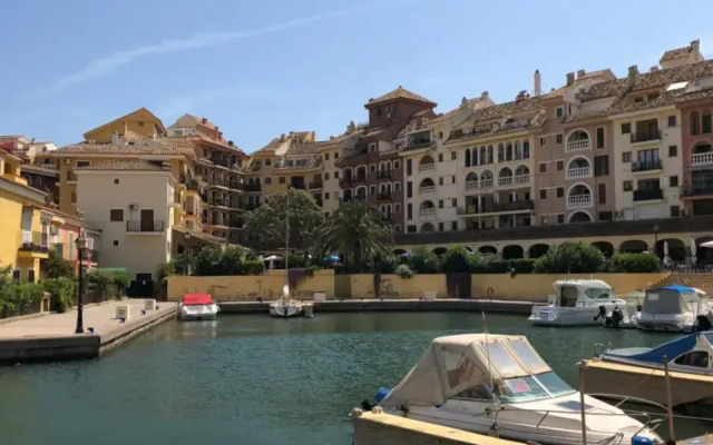 Port Saplaya Resort