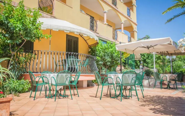 Residence Costazzurra