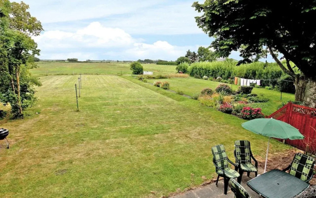 Holiday Home on the Dike, Busum