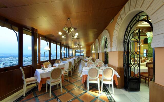 Alhambra Palace Hotel