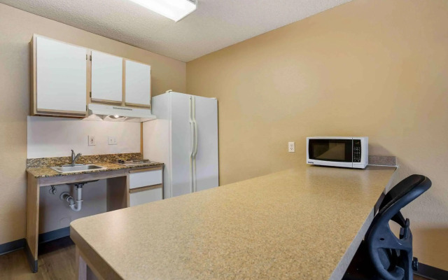 Extended Stay America Select Suites - Houston - Sugar Land