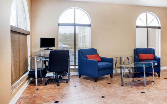 Comfort Inn Edison - New Brunswick