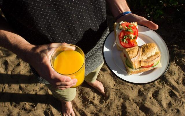 Progress Outdoor Surf Hostel