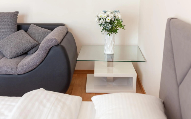 Regrand apartment on Kulisha 47a