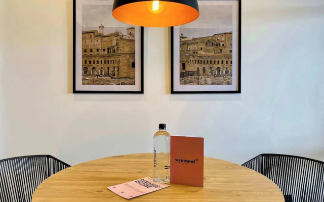 w Marvelous Loft in Polo