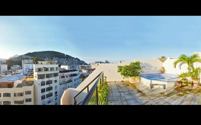 Ipanema's Beautiful Penthouse