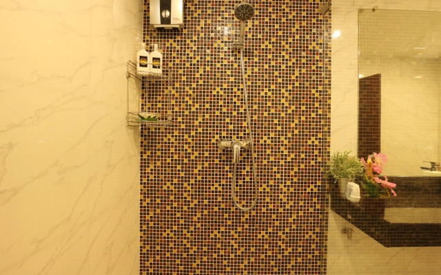 Serena Sathorn Suites
