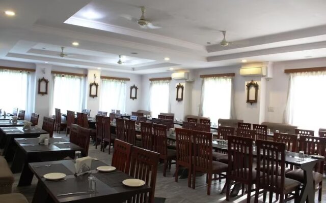 Chandni Midway Resort