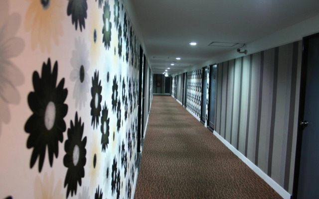 Baiyoke Boutique