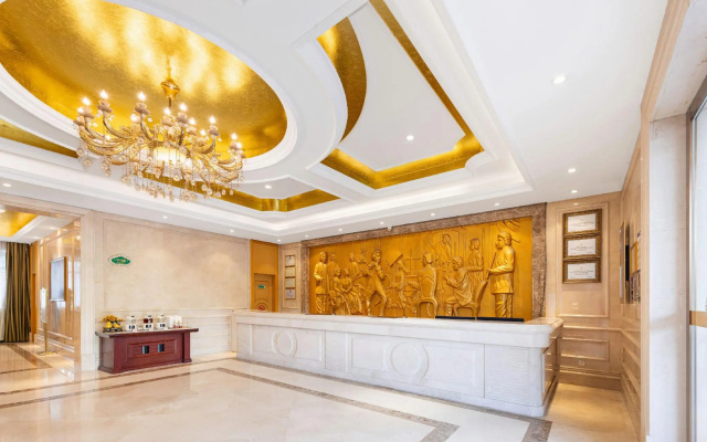 Vienna Hotel (Dongguan Huangjiang Meitang Subway Station Brnch) – Lobby – Dongguan