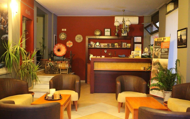 Toti Boutique Rooms
