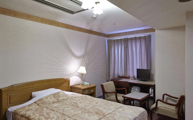 Ichimanri Hotel Golden Century