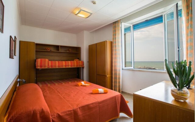 Stella Marina Hotel & Residence