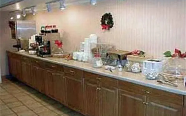 Baymont Inn & Suites Salem Roanoke Area