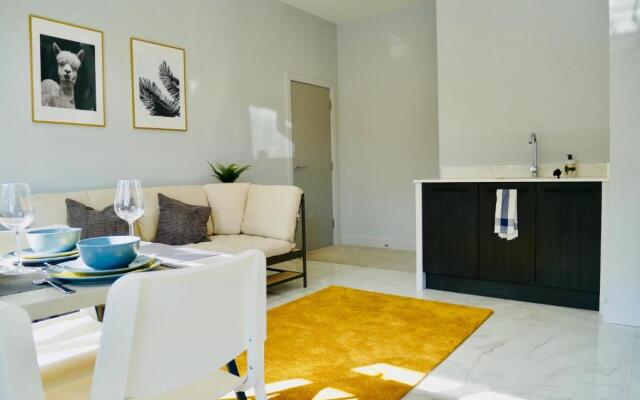 Luxury 3 bedroom Apartment near Bournemouth Beach & Poole